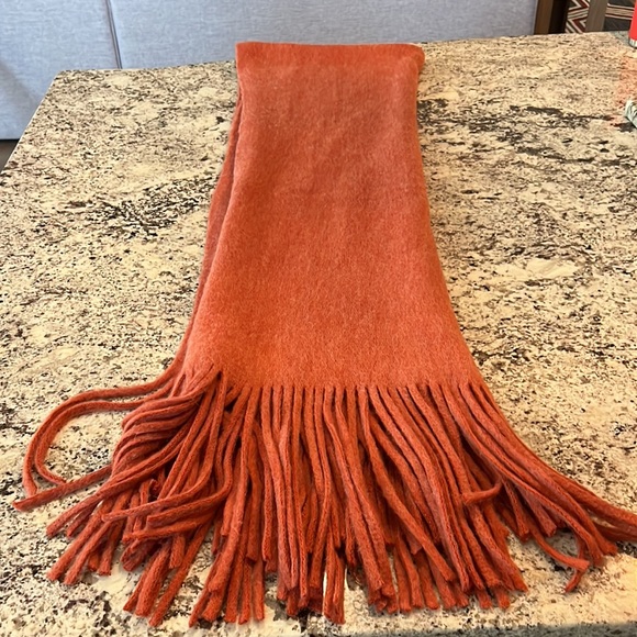 ***SOLD*** Super Soft LARGE Wraps/Scarves - Picture 4 of 5